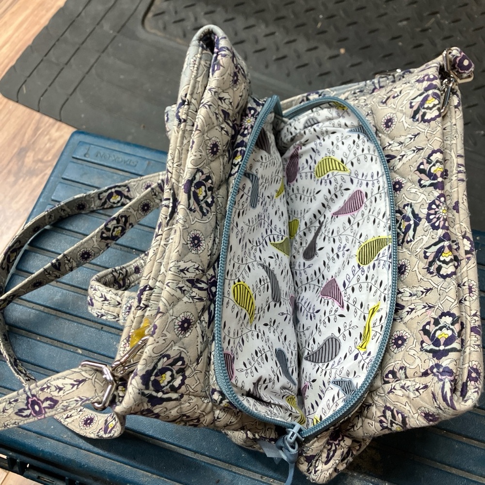 Vera Bradley blue and white floral quilted tote bag